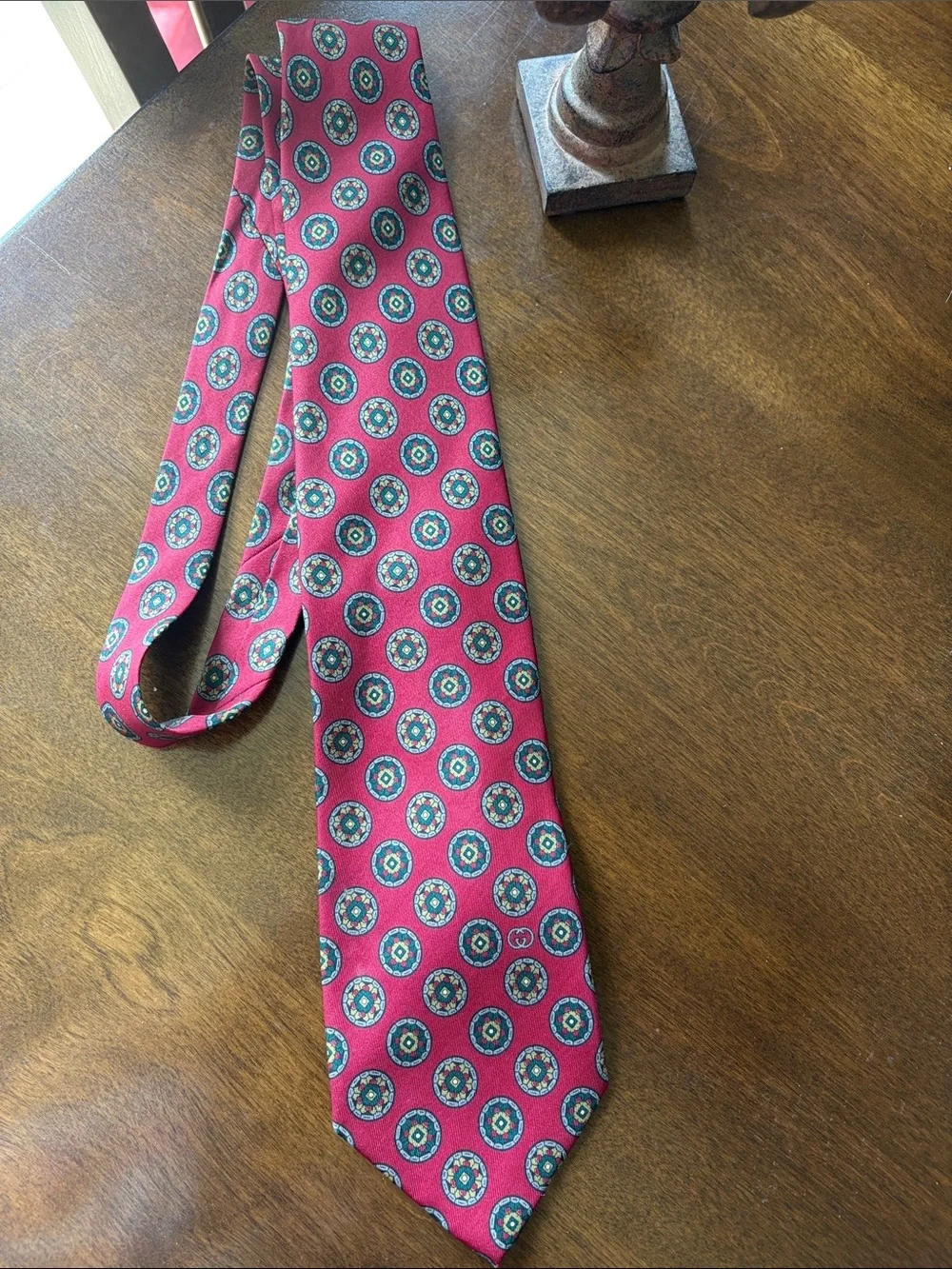 Gucci Men's Silk Medallion Tie - Burgundy
